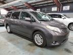 2013 Toyota Sienna Xle იყიდება East Granby-ში, CT - Minor Dent/Scratches