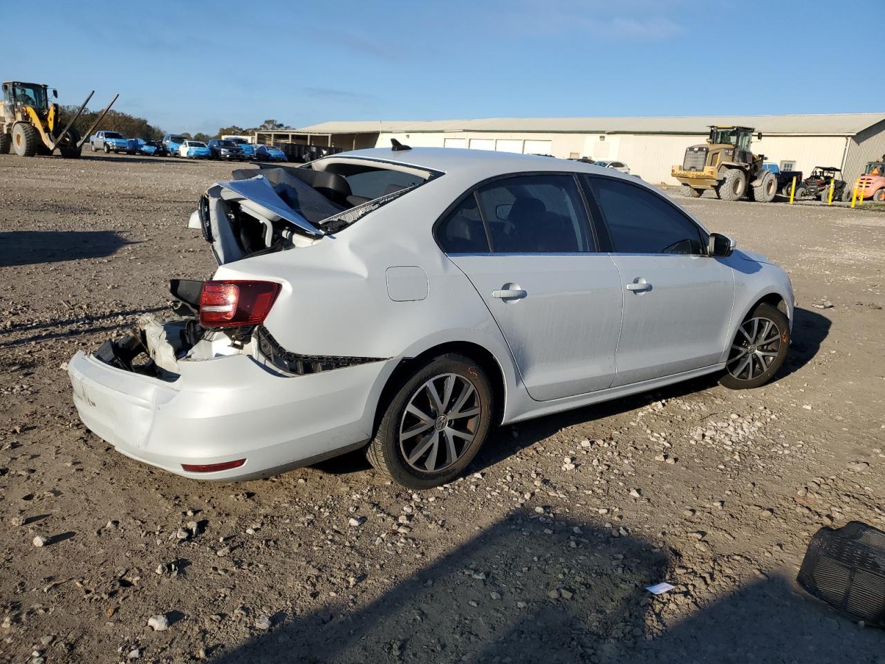 2017 Volkswagen Jetta - Image 3