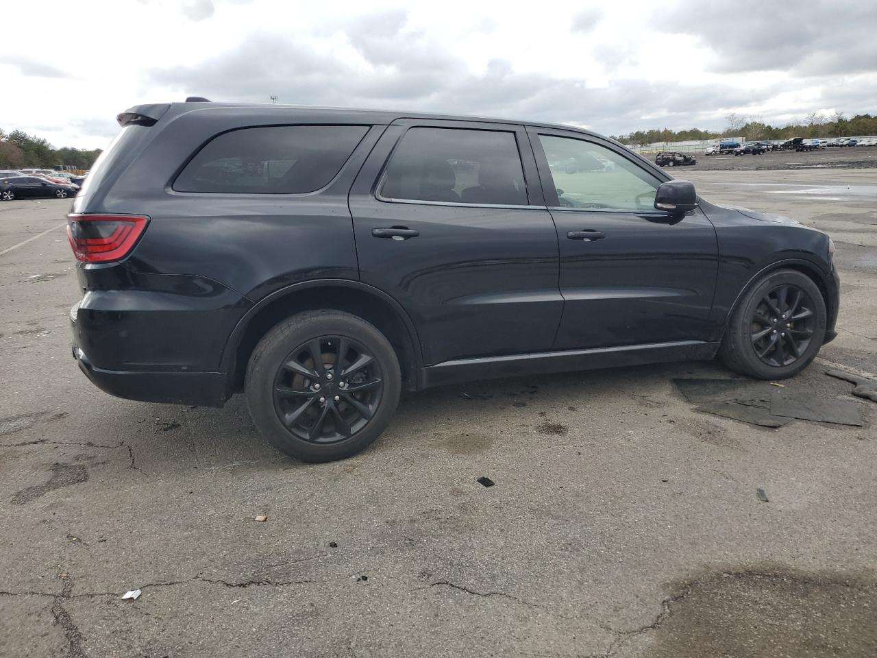 2018 Dodge Durango - Image 3