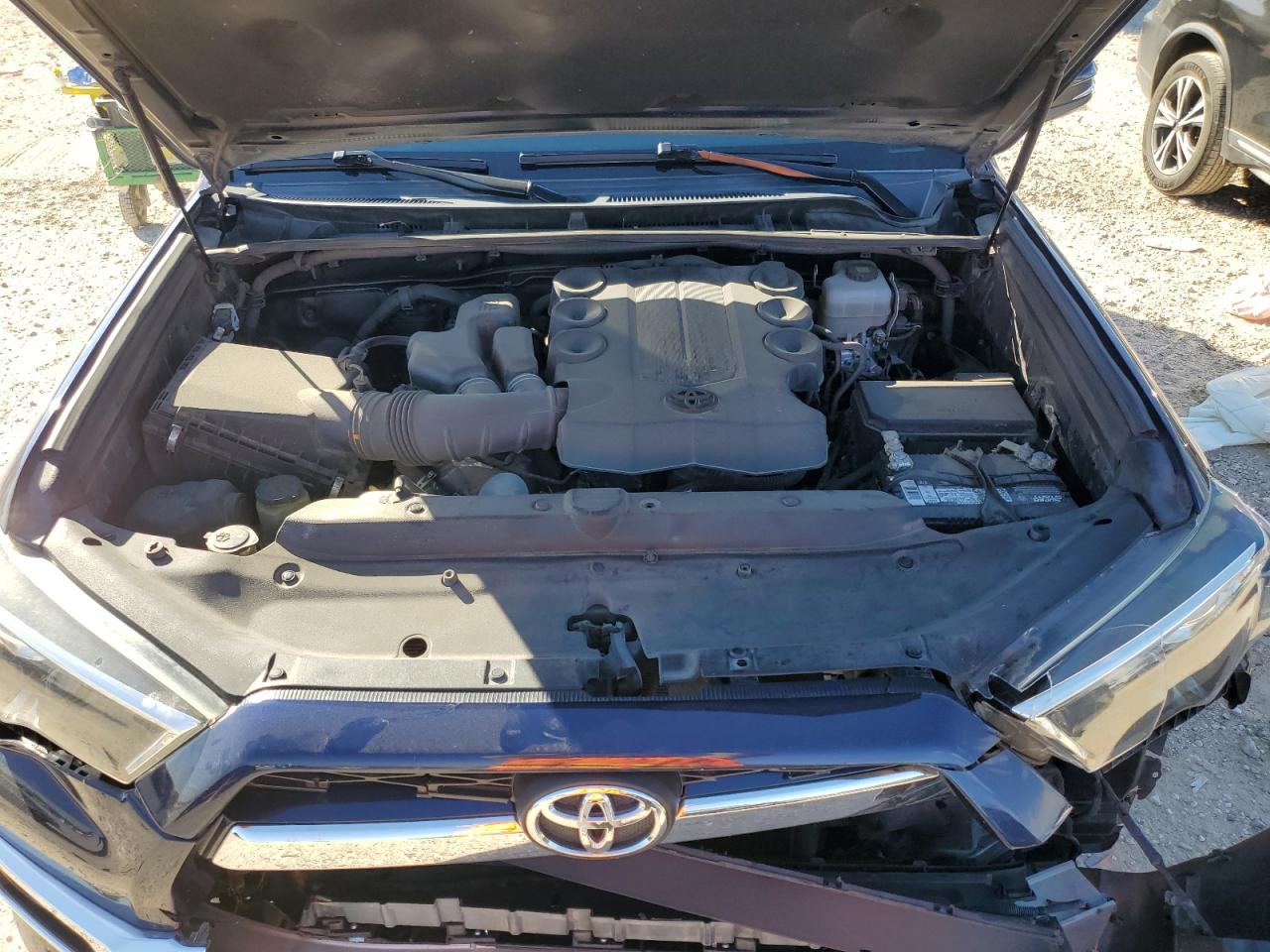 VIN JTEBU5JR2J5541428 2018 TOYOTA 4RUNNER no.12