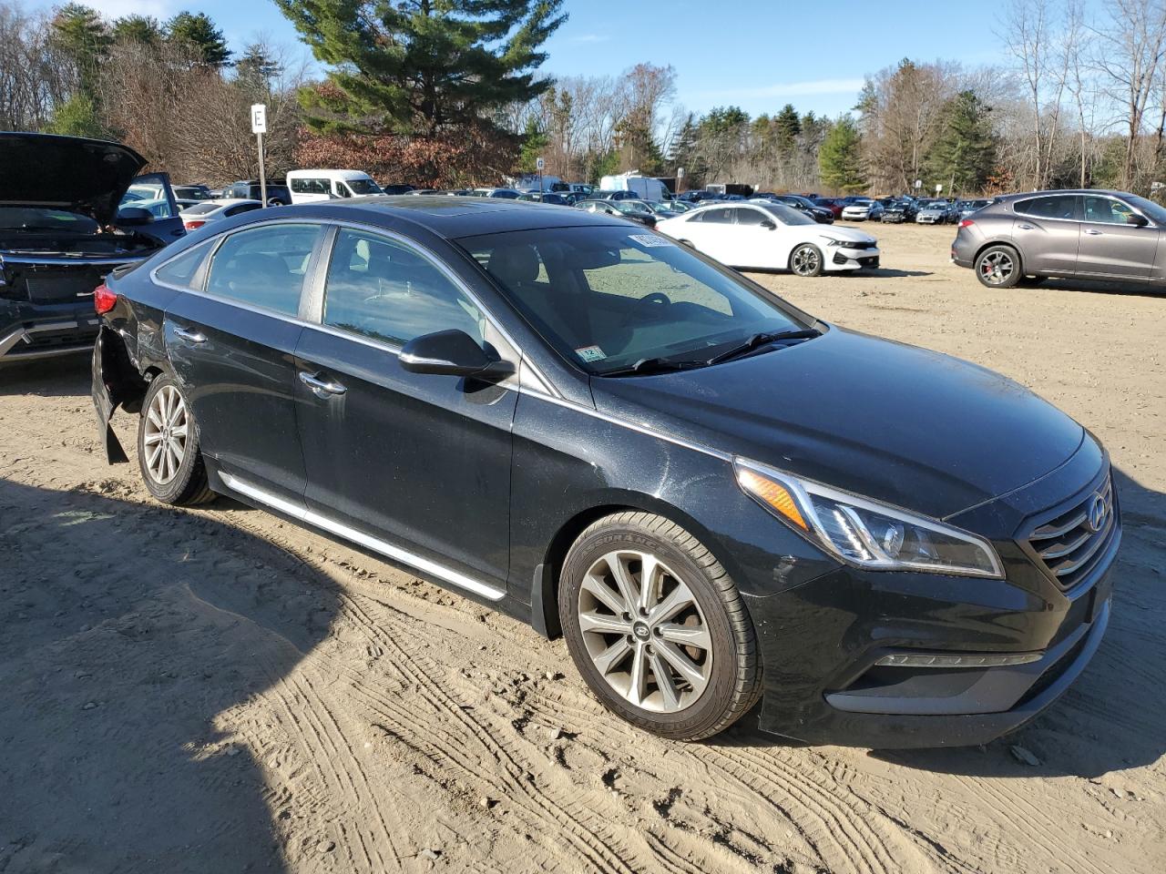 2016 Hyundai Sonata - Image 4