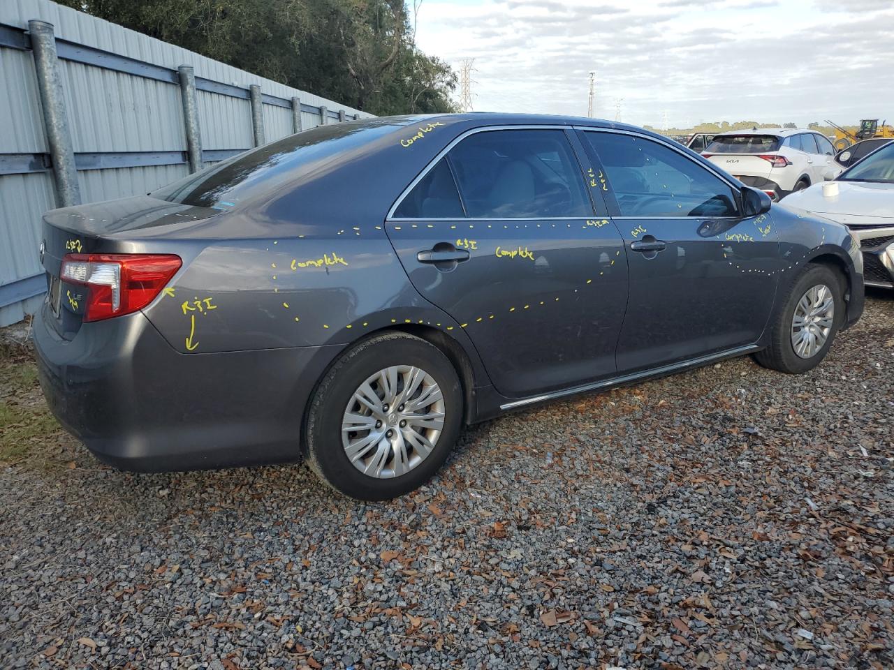 2014 Toyota Camry - Image 3