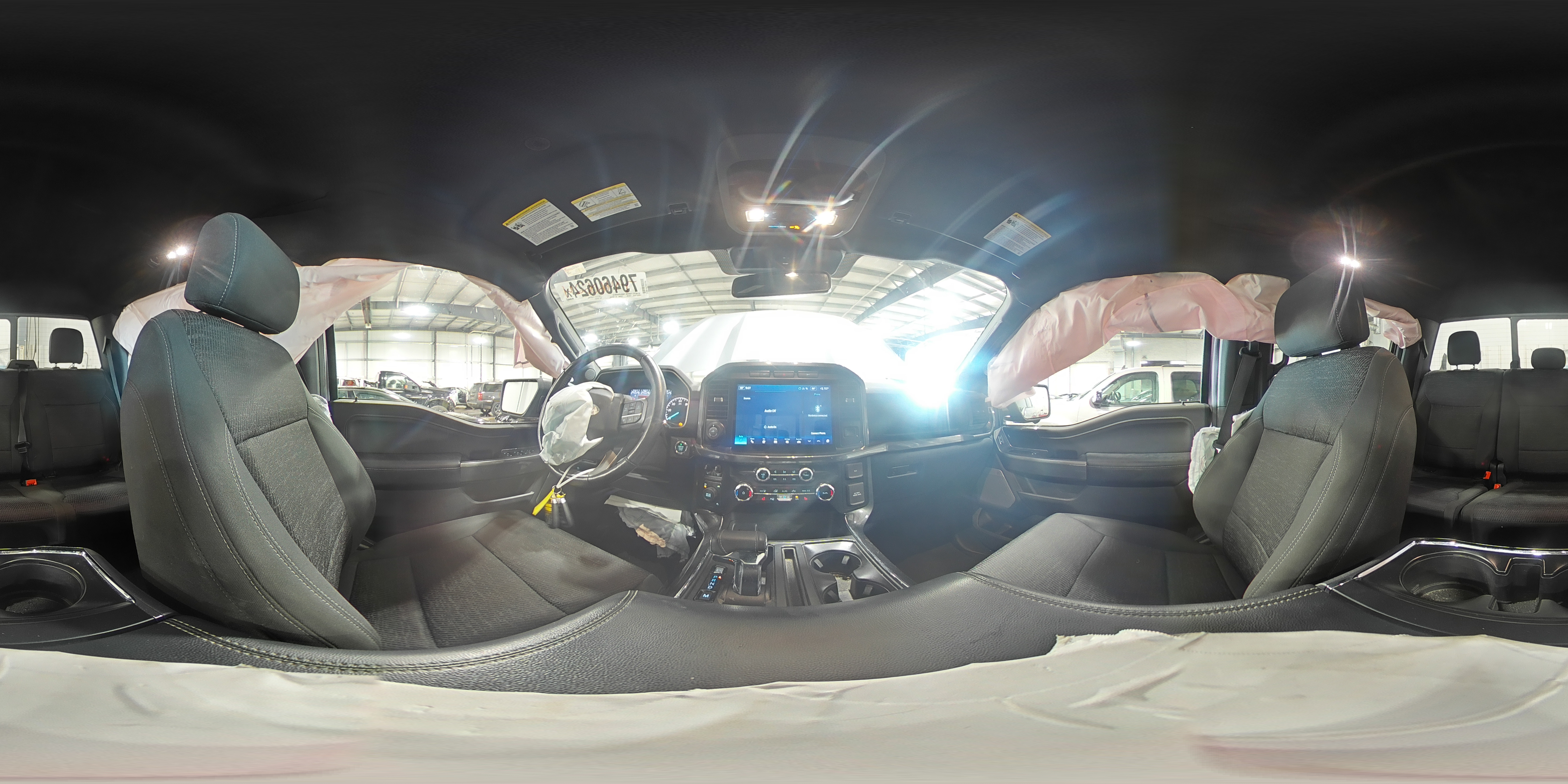 2022 Ford F-150 - Image 16