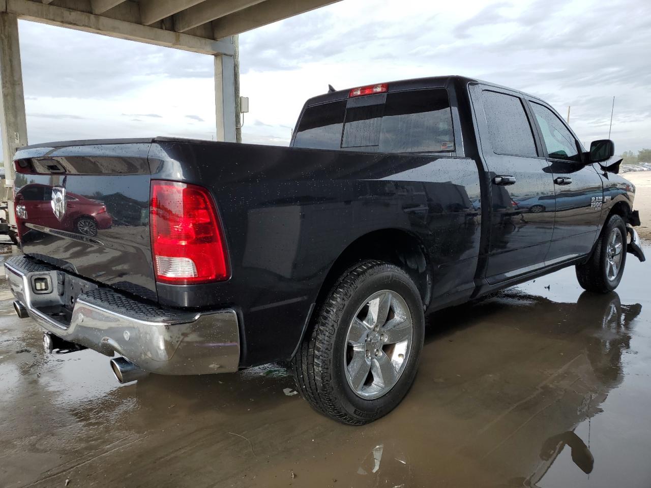 2019 RAM 1500 - Image 3