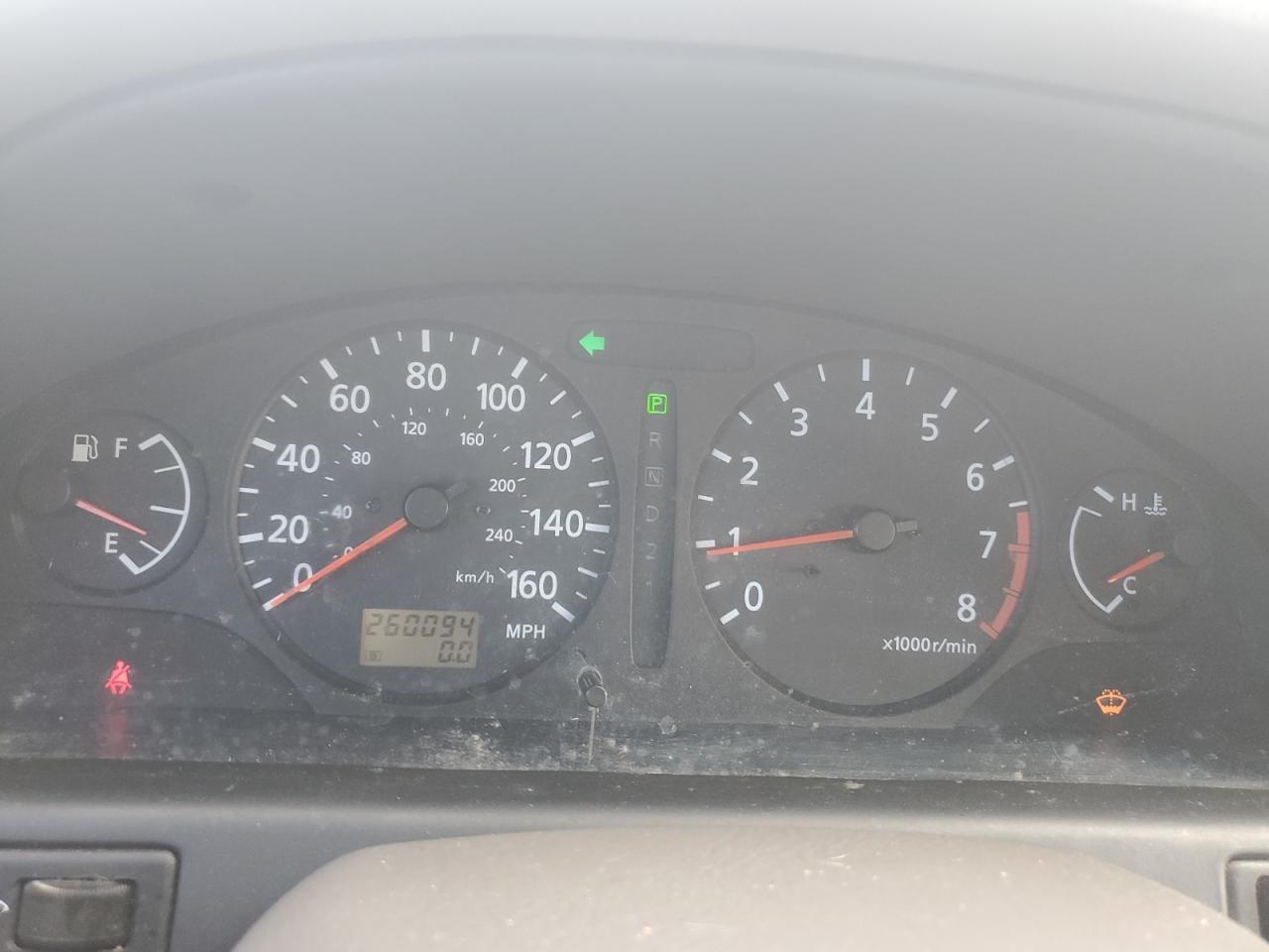 2000 Nissan Maxima - Image 9