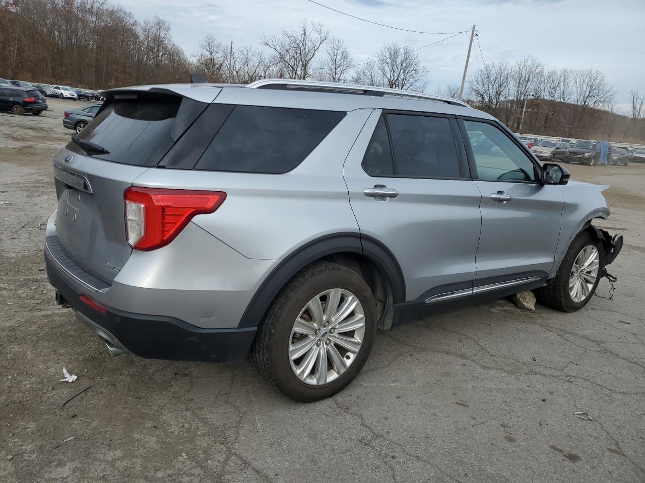 VIN 1FMSK8FH4NGA74451 2022 FORD EXPLORER no.3