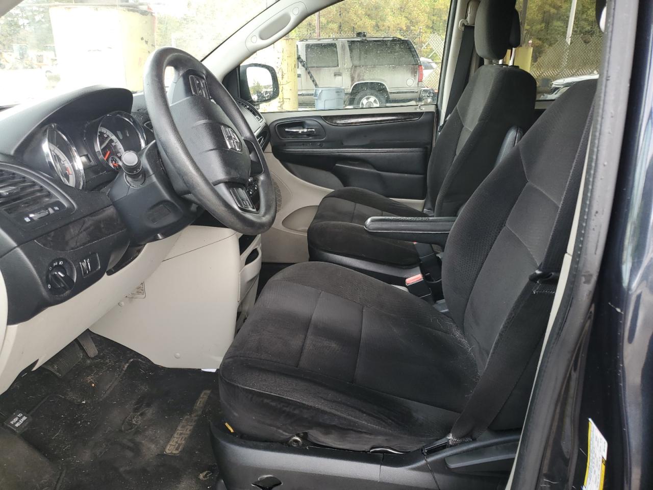 2013 Dodge Caravan - Image 7