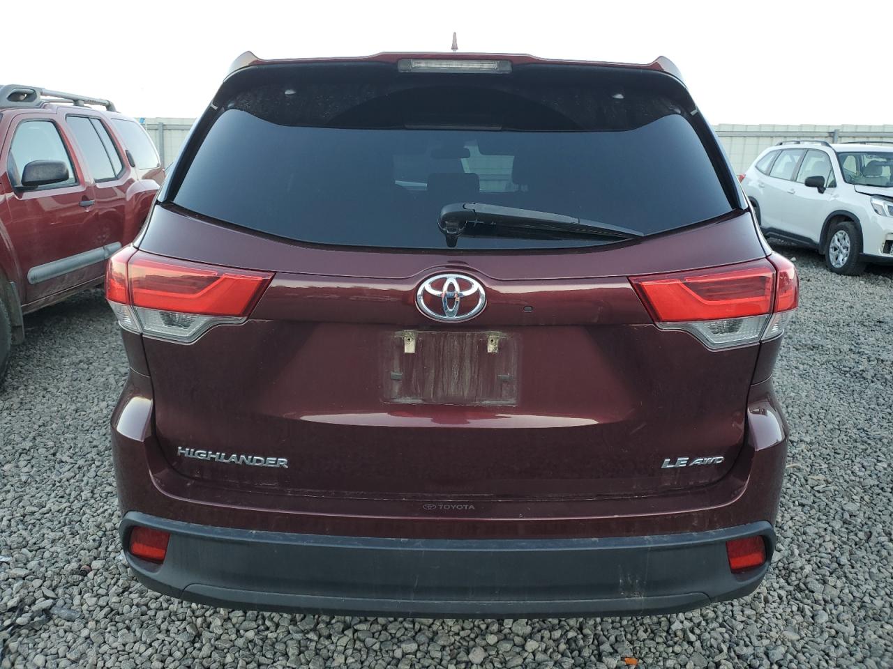 2017 Toyota Highlander Le VIN: 5TDBZRFH4HS402239 Lot: 79340664