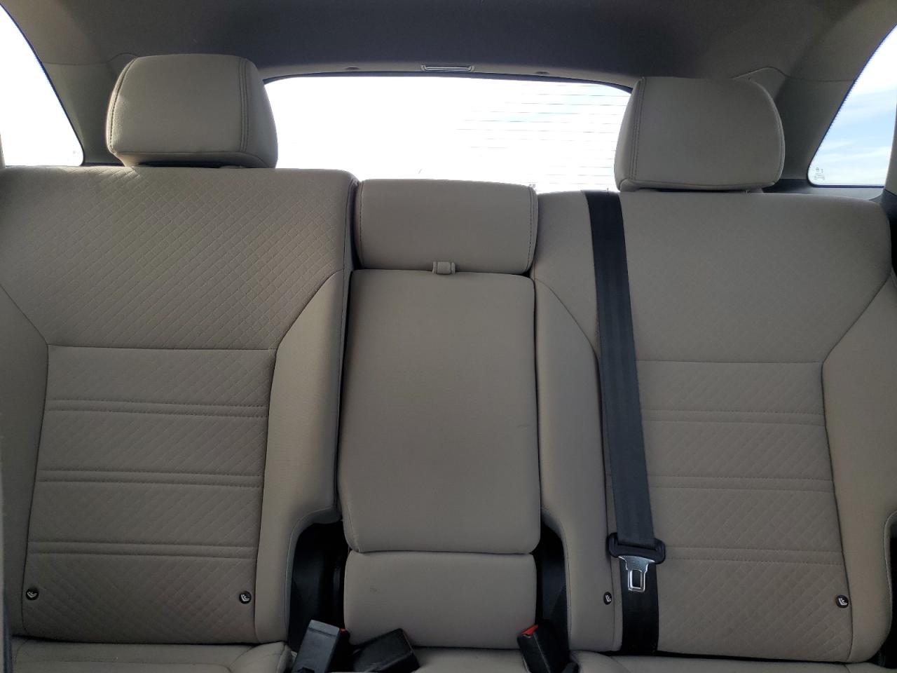 2019 Kia Sorento - Image 10
