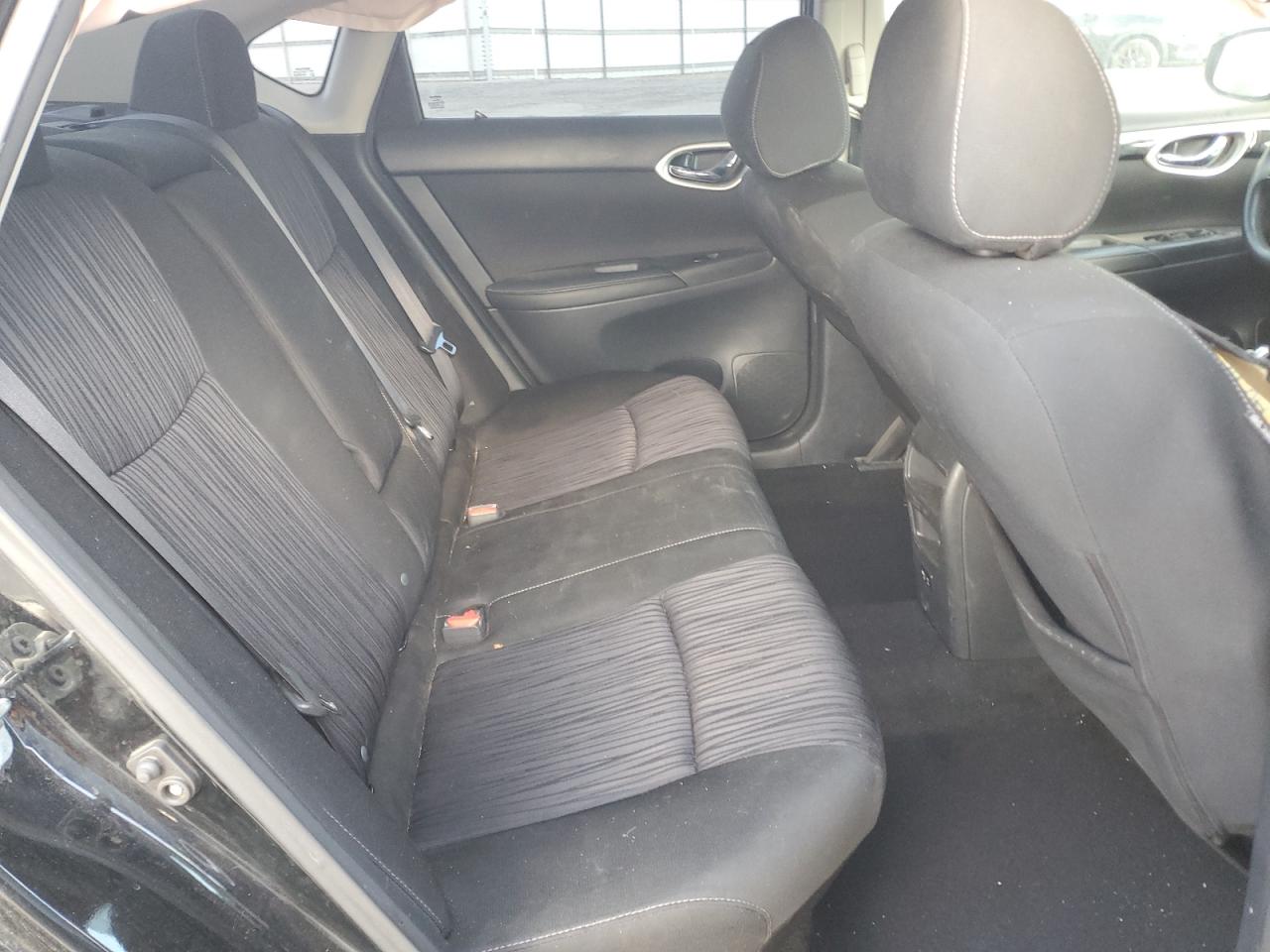 2019 Nissan Sentra - Image 11