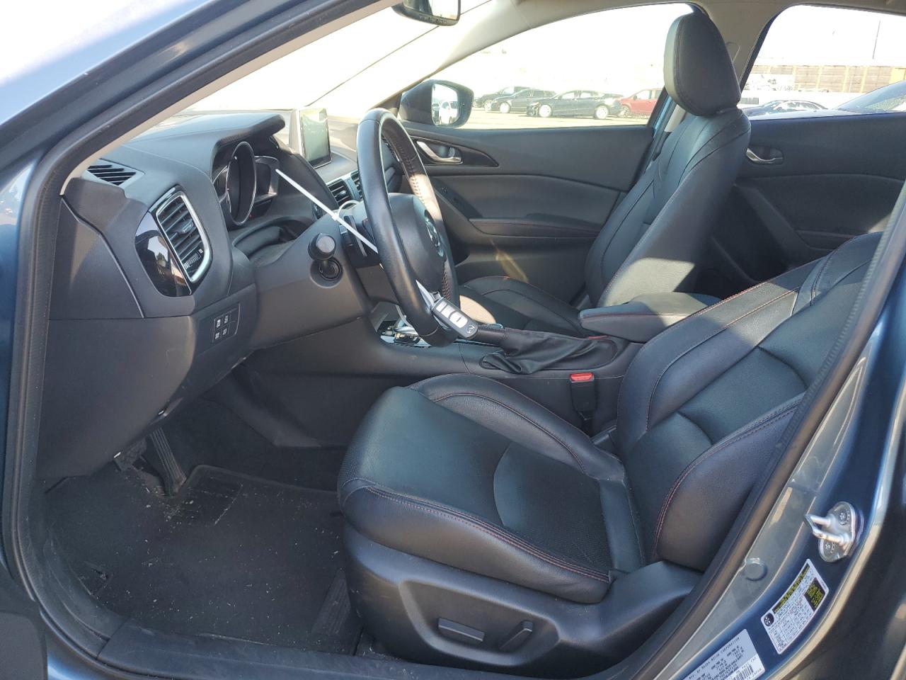 2015 Mazda 3 - Image 7
