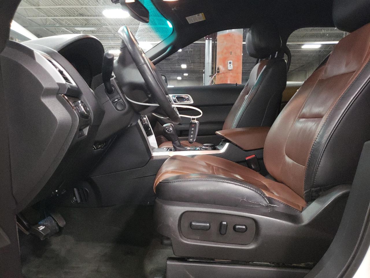 2015 Ford Explorer - Image 7