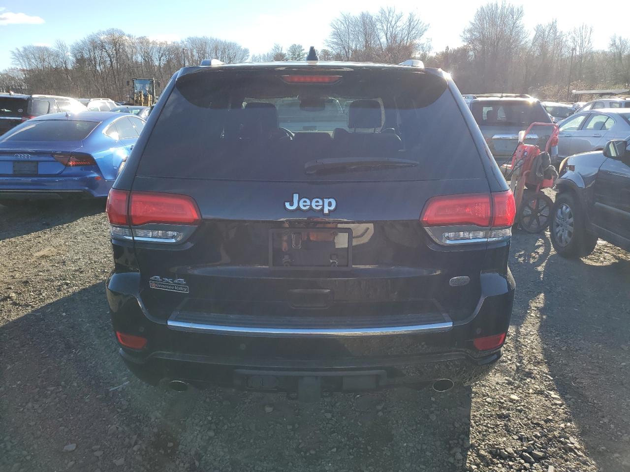 2018 Jeep Grand Cherokee Overland VIN: 1C4RJFCG0JC105105 Lot: 80100784