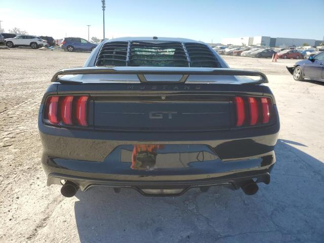  FORD MUSTANG 2016 Czarny
