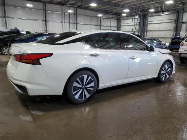  NISSAN ALTIMA 2019 Biały