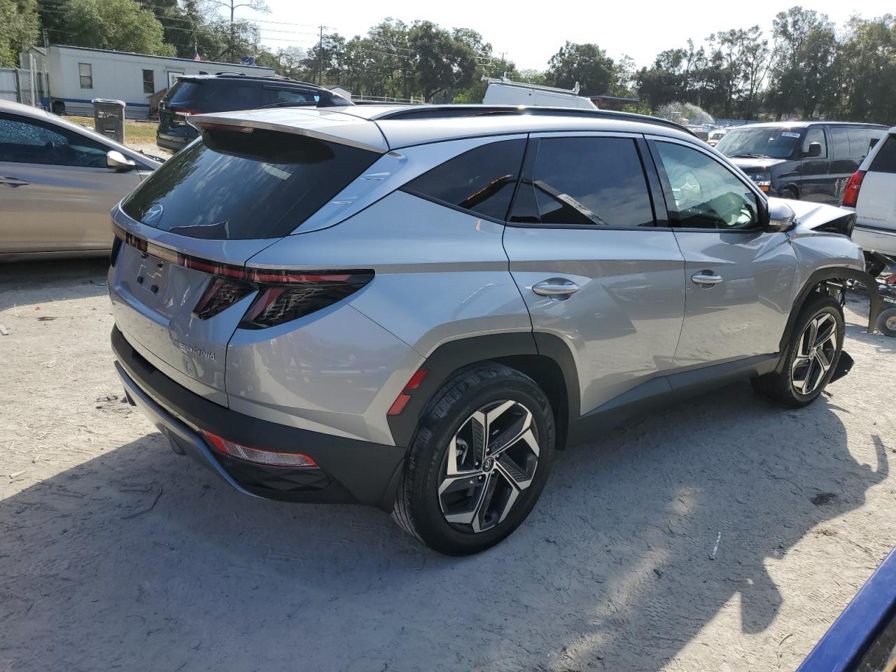 2024 Hyundai Tucson - Image 3