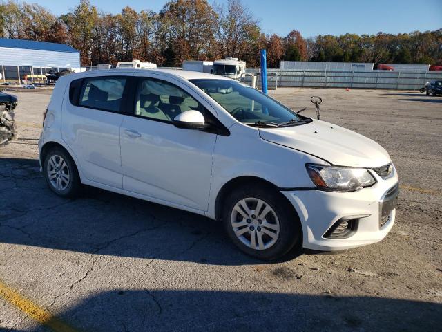 Хэтчбеки CHEVROLET SONIC 2017 Белый