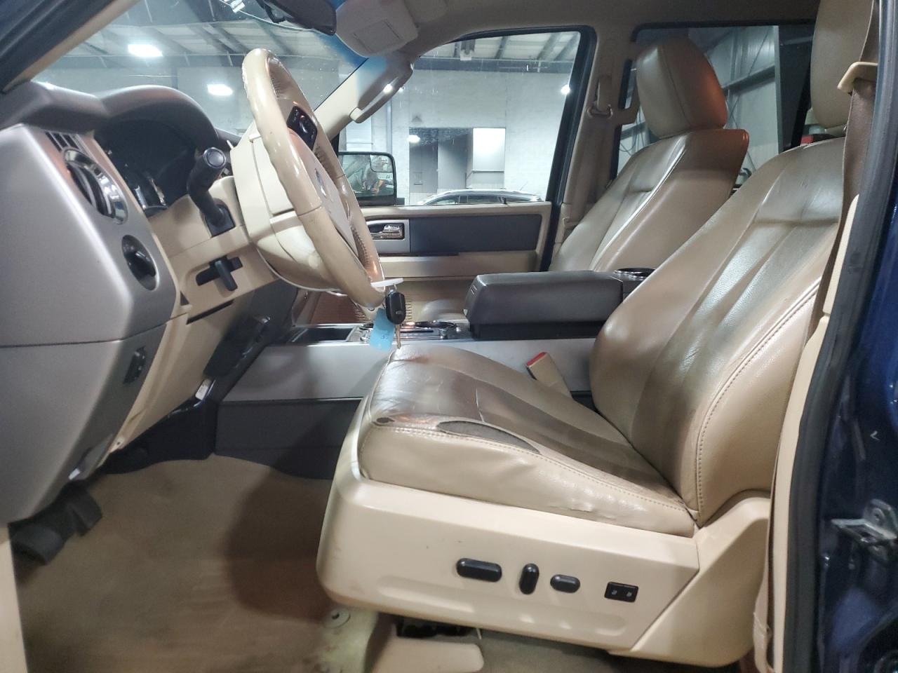 2012 Ford Expedition - Image 7