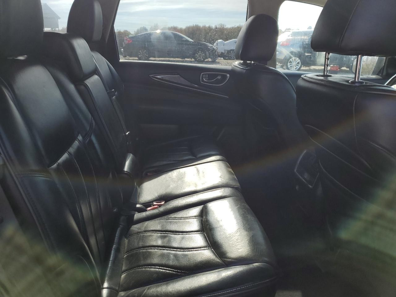 2015 Infiniti QX60 - Image 11