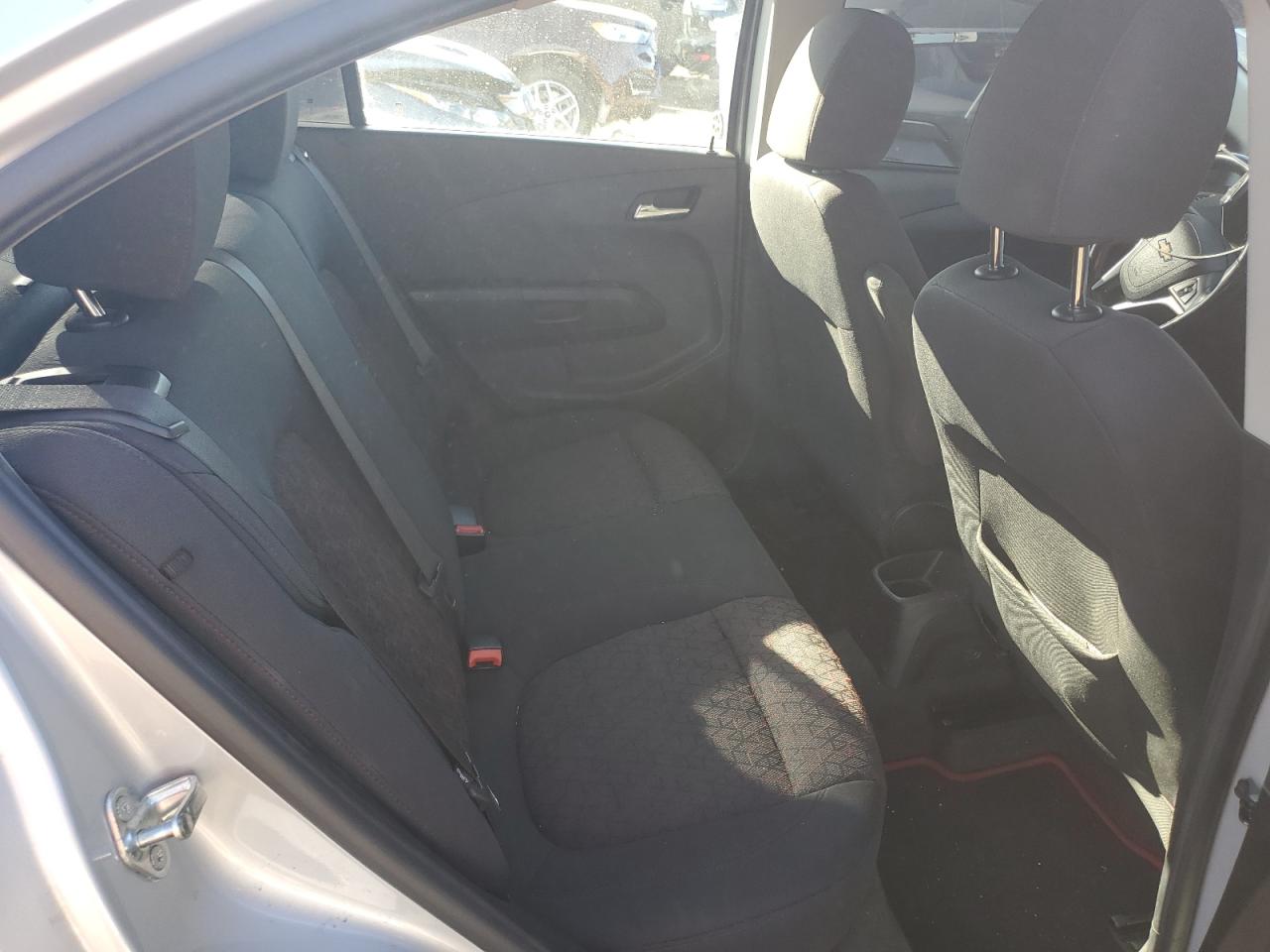 2017 Chevrolet Sonic - Image 10