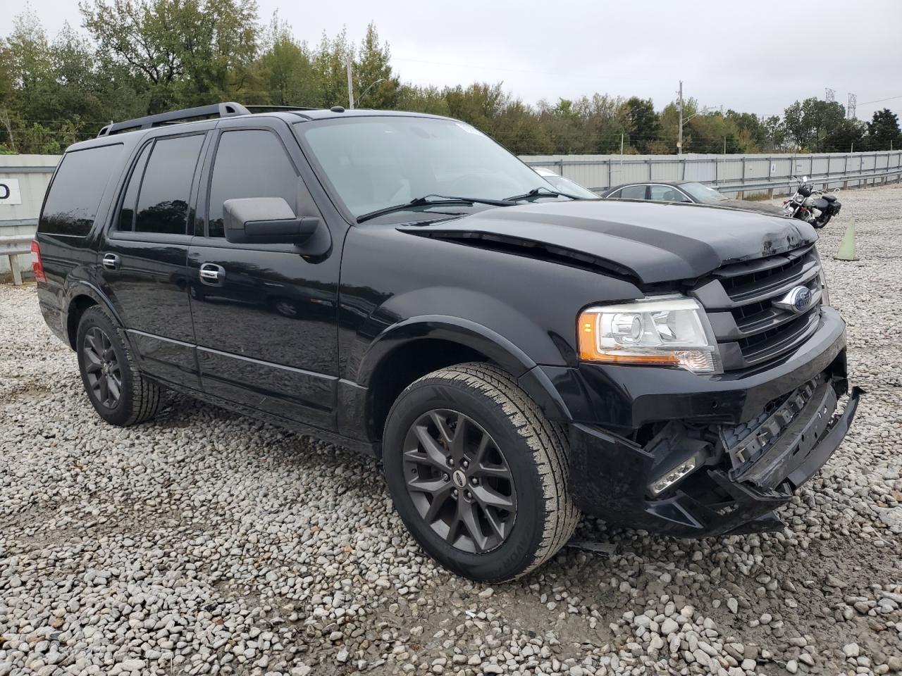 2017 Ford Expedition - Image 4