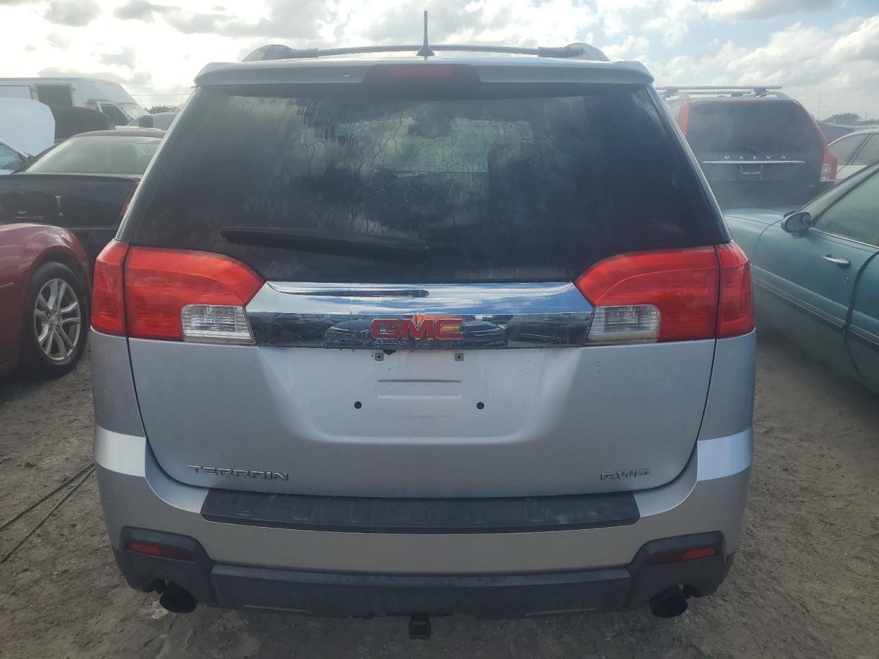 2013 GMC Terrain - Image 6