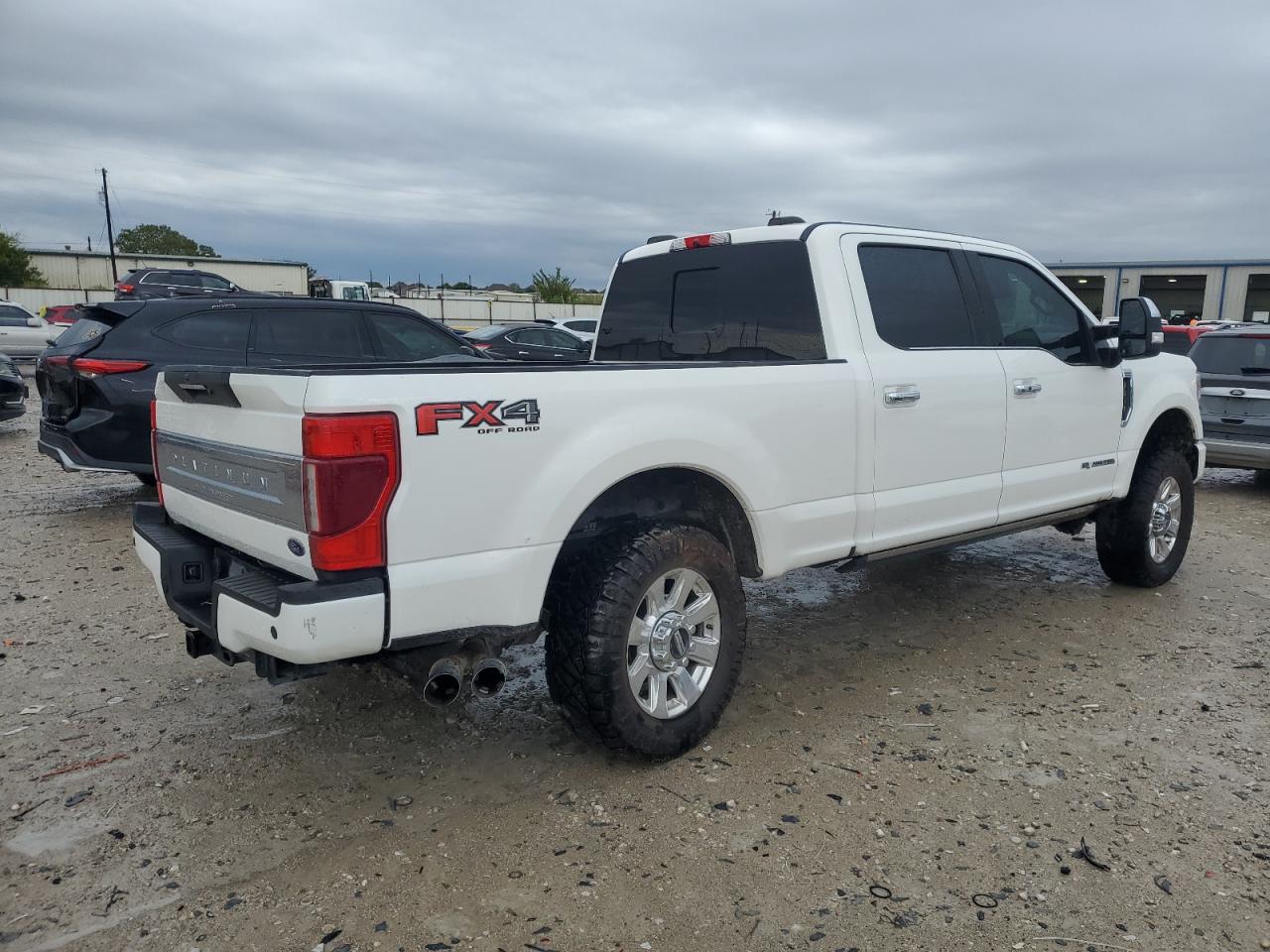 2020 Ford F250 - Image 3