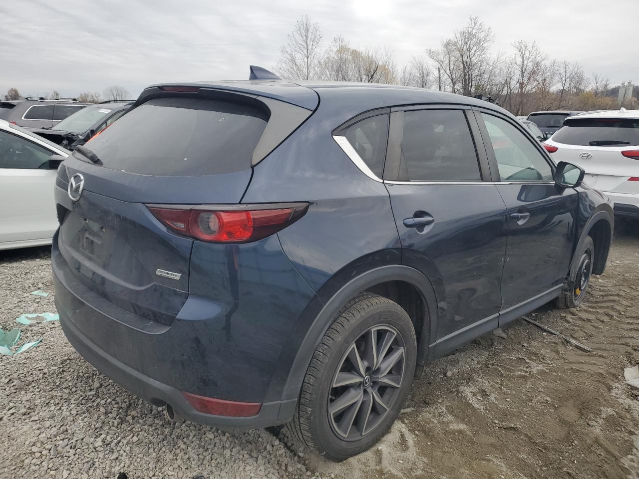 2018 Mazda CX-5 - Image 3