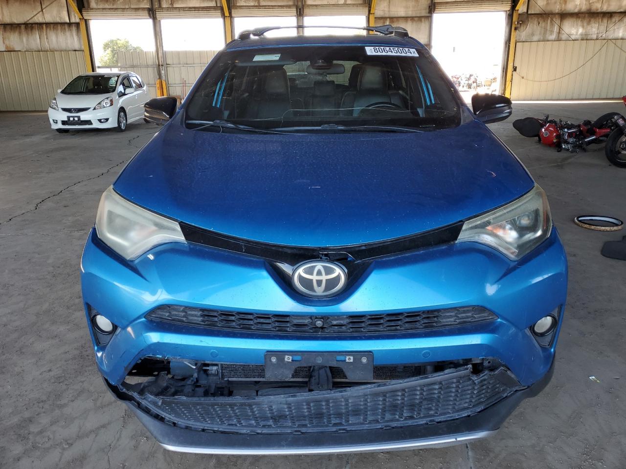 VIN JTMNFREV6GD086415 2016 TOYOTA RAV4 no.5