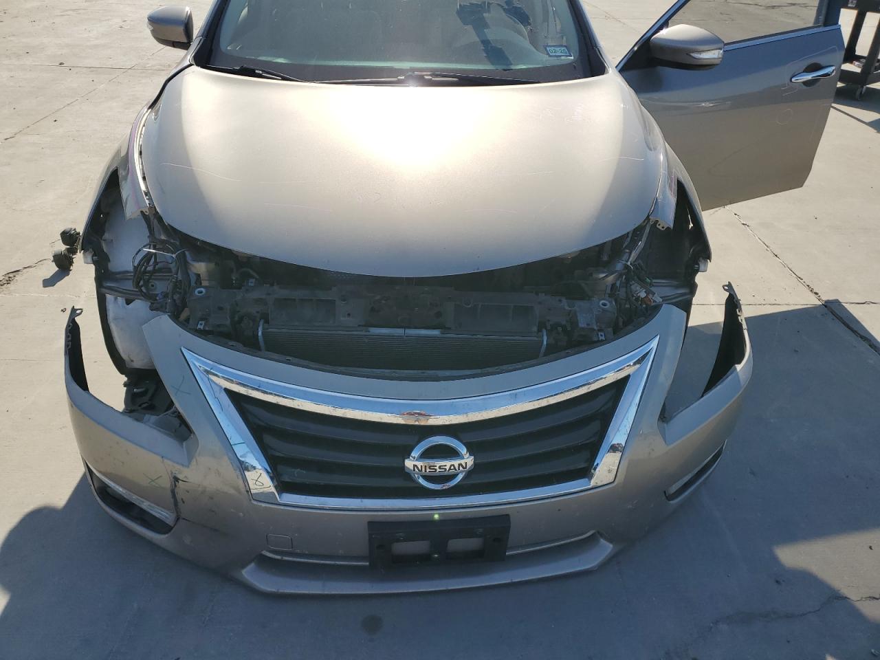 2014 Nissan Altima - Image 11