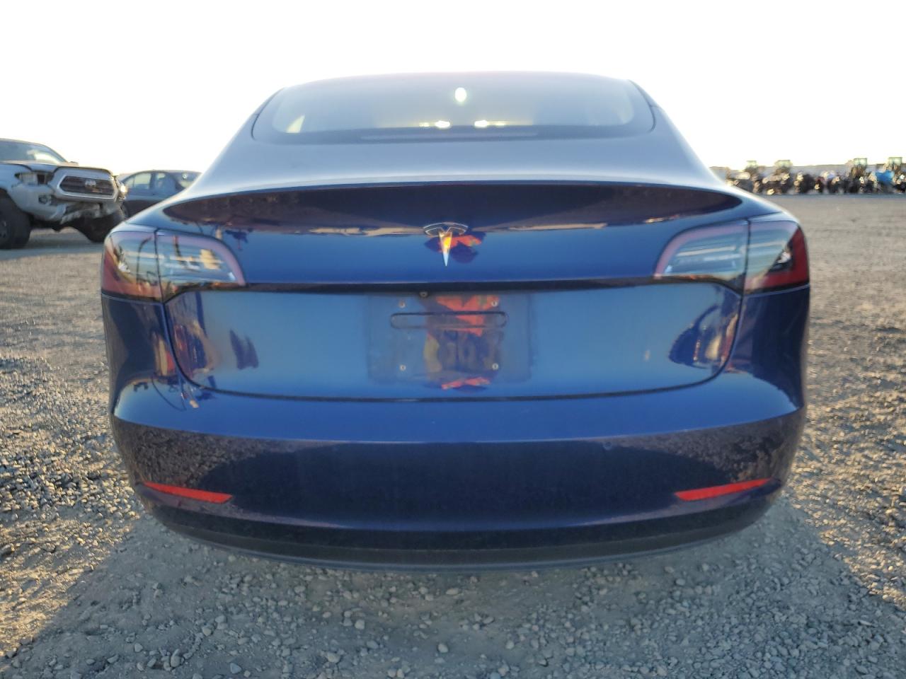 2018 Tesla Model 3 VIN: 5YJ3E1EA6JF050037 Lot: 78960484