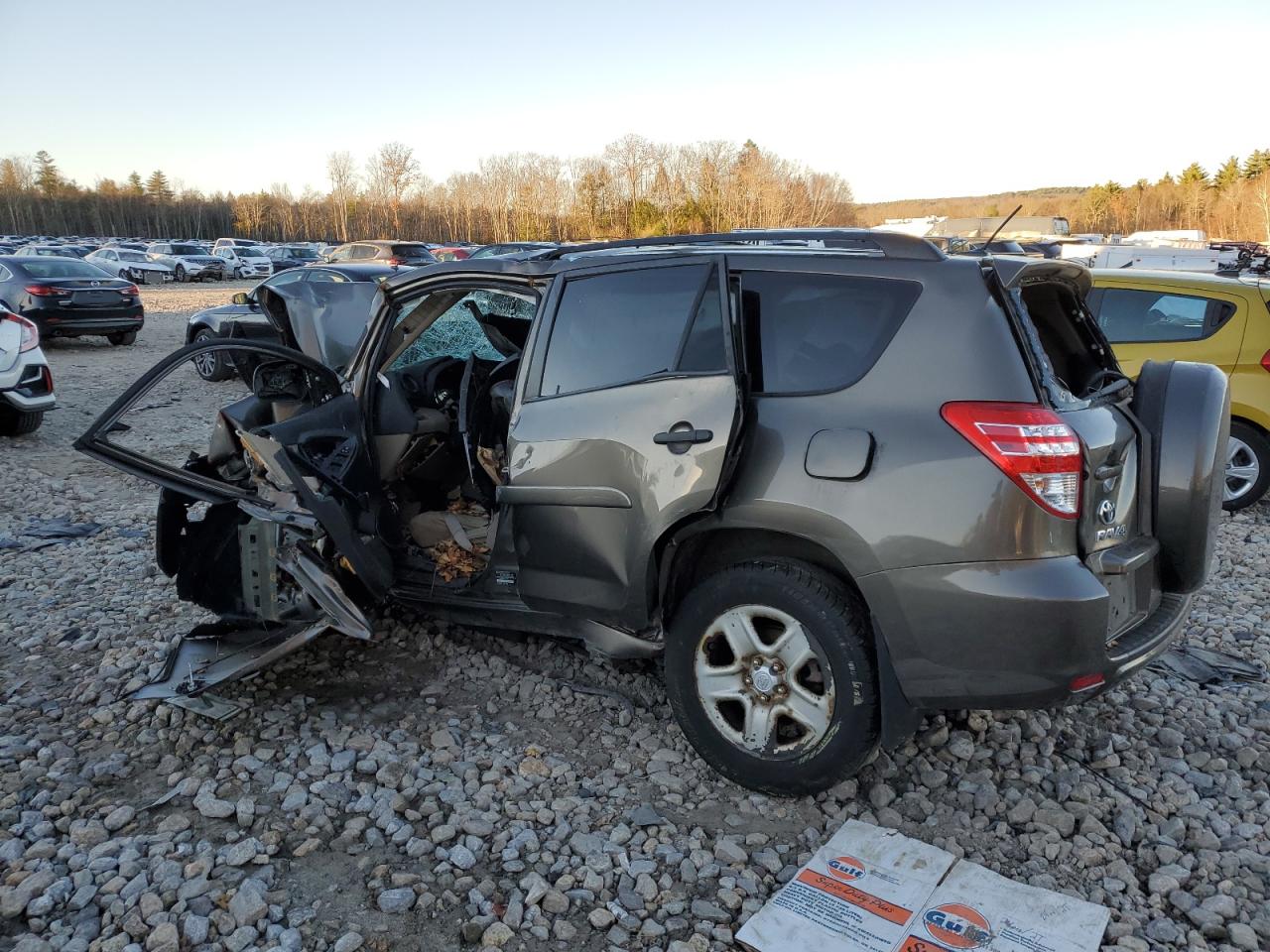 2011 Toyota RAV 4 - Image 2