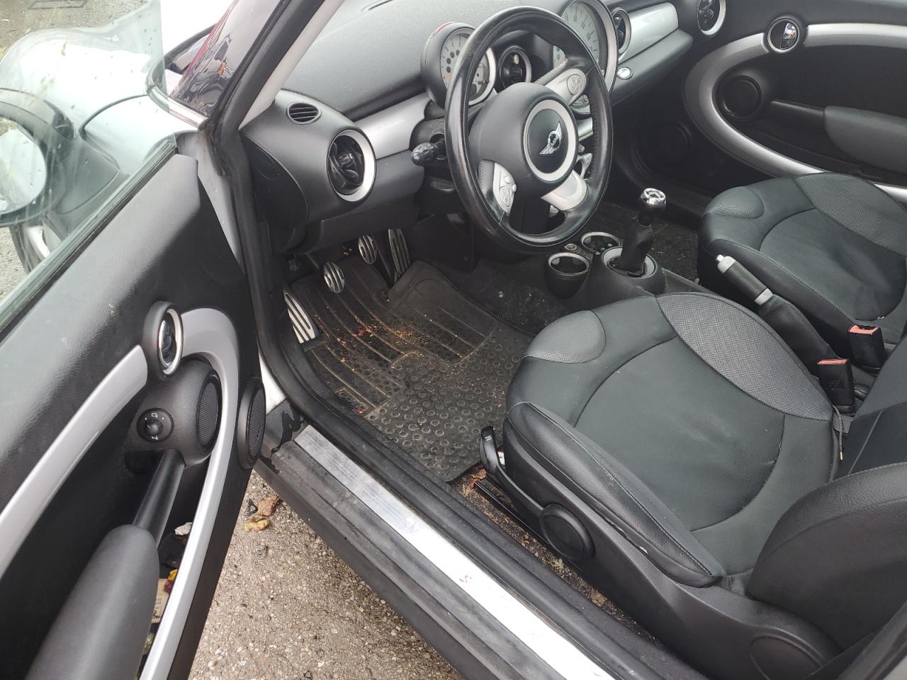 2008 MINI Cooper - Image 8