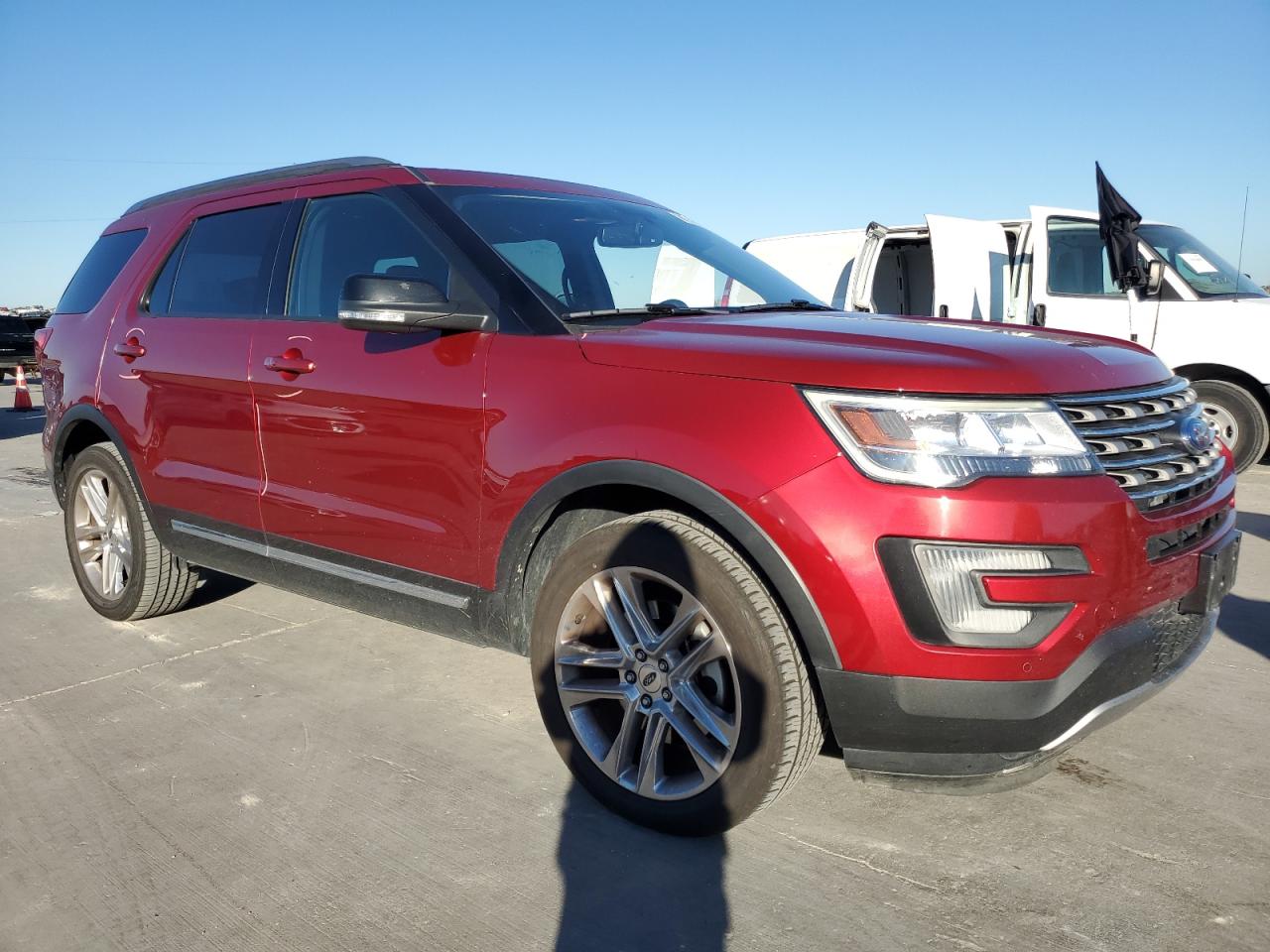 VIN 1FM5K8D8XHGD53942 2017 FORD EXPLORER no.4