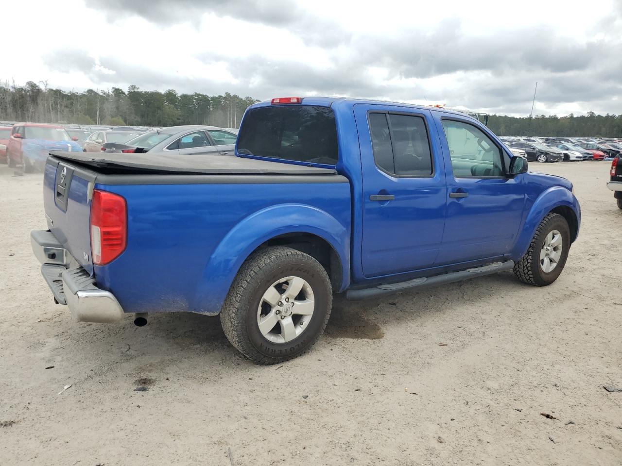 2012 Nissan Navara (Frontier) - Image 3