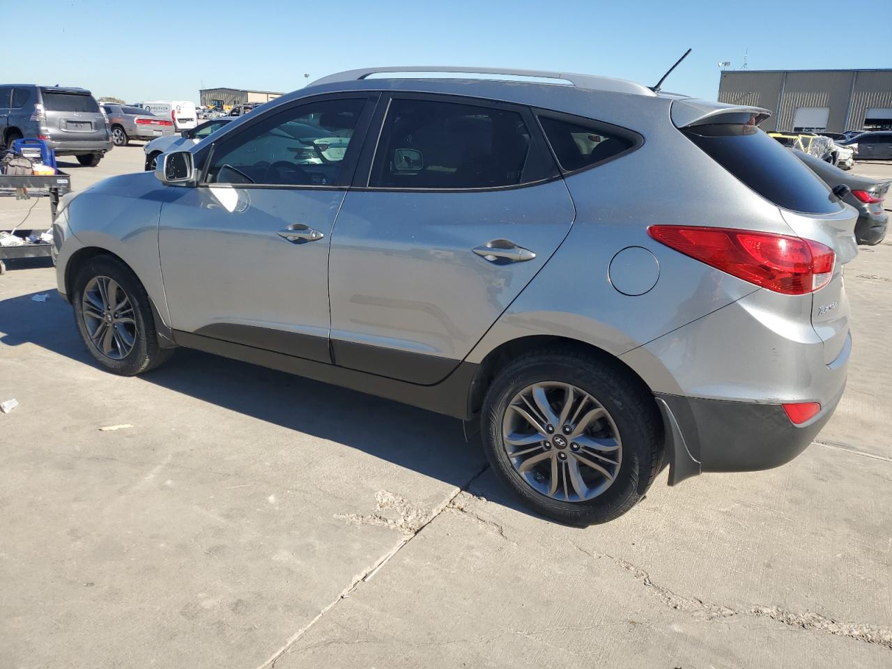 2015 Hyundai Tucson - Image 2