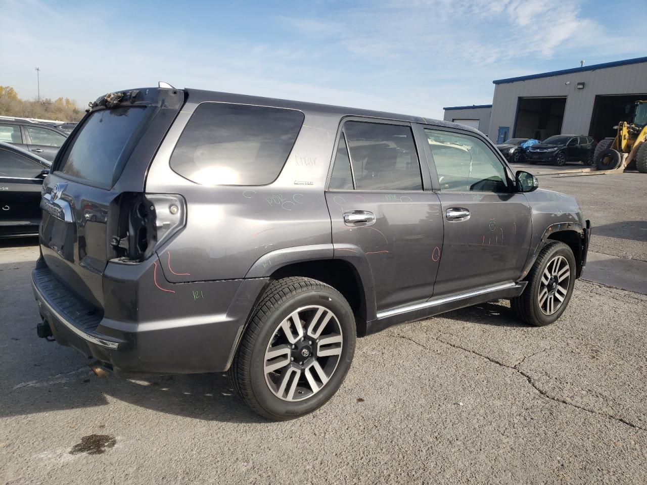 VIN JTEBU5JR1J5567891 2018 TOYOTA 4RUNNER no.3