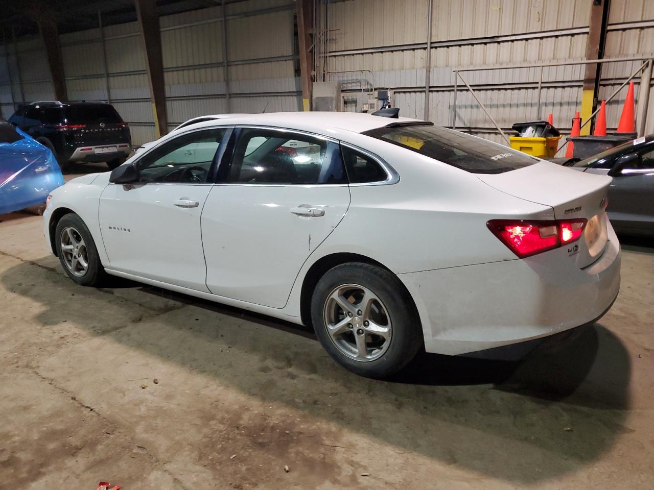 1G1ZB5ST4JF191046 2018 CHEVROLET MALIBU - Image 2