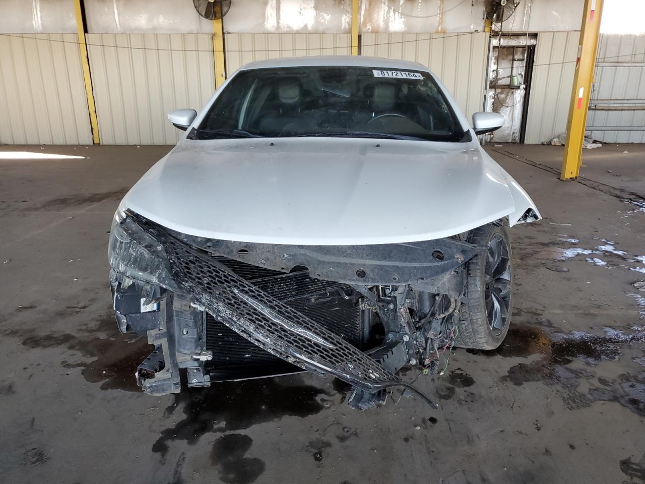 2016 Chrysler 200 - Image 5