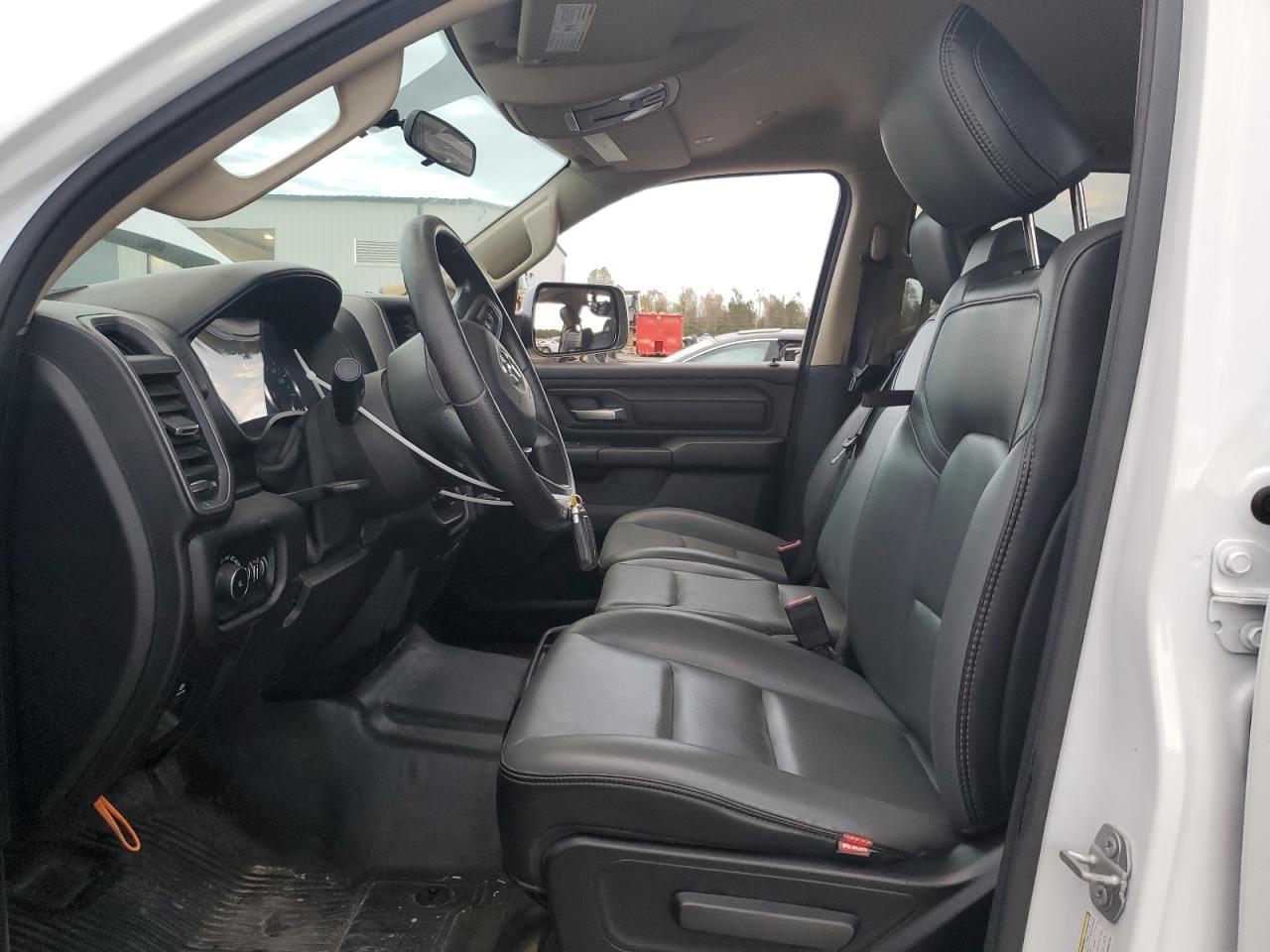 2019 RAM 1500 - Image 7