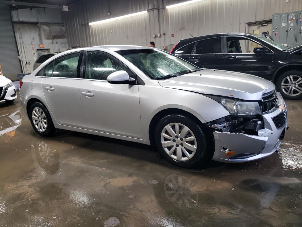 2011 Chevrolet Cruze - Image 4