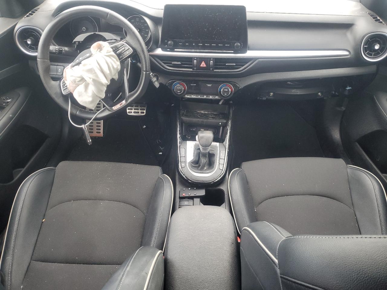 2023 Kia Forte Gt Line VIN: 3KPF54AD0PE564236 Lot: 93259905