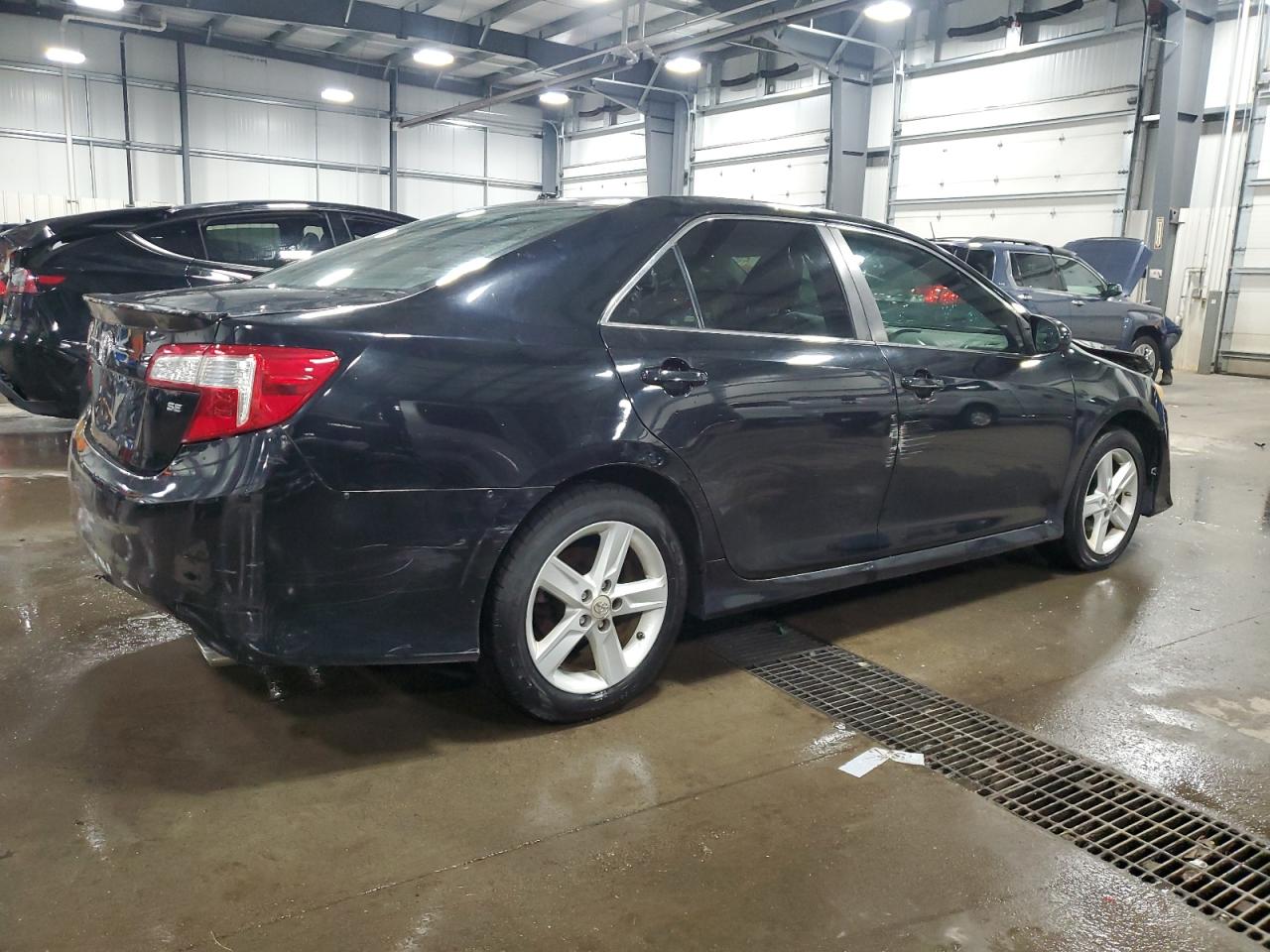 2012 Toyota Camry - Image 3
