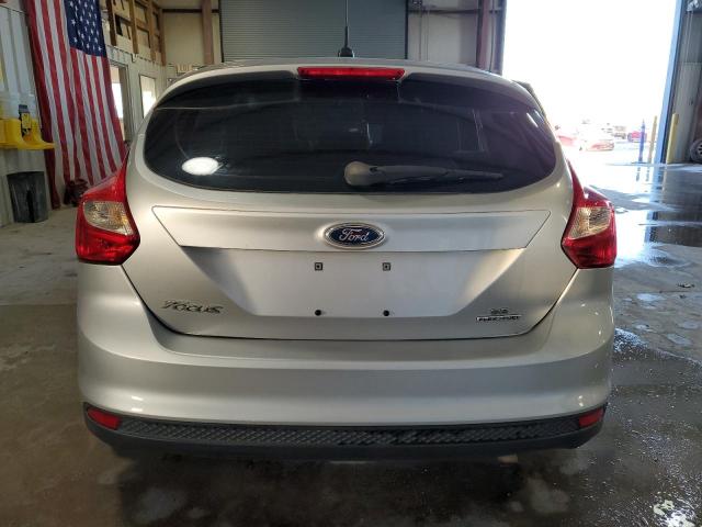  FORD FOCUS 2014 Серебристый