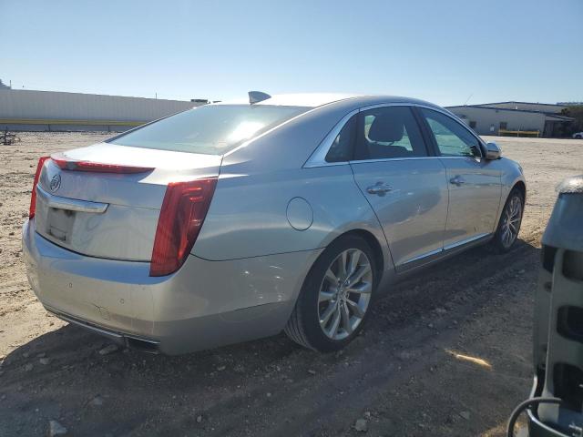  CADILLAC XTS 2015 Серебристый