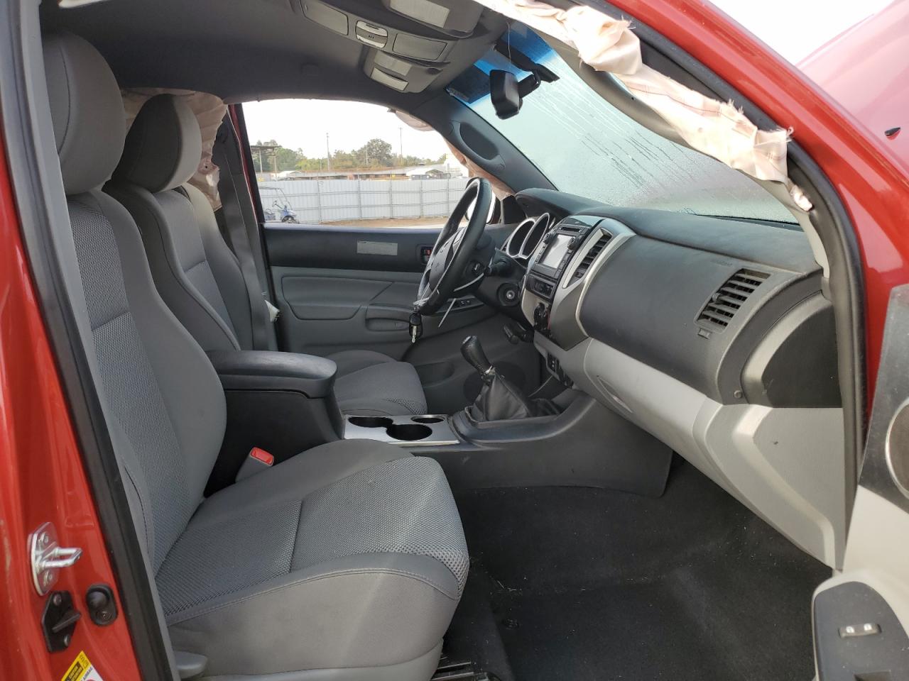 2013 Toyota Tacoma - Image 7