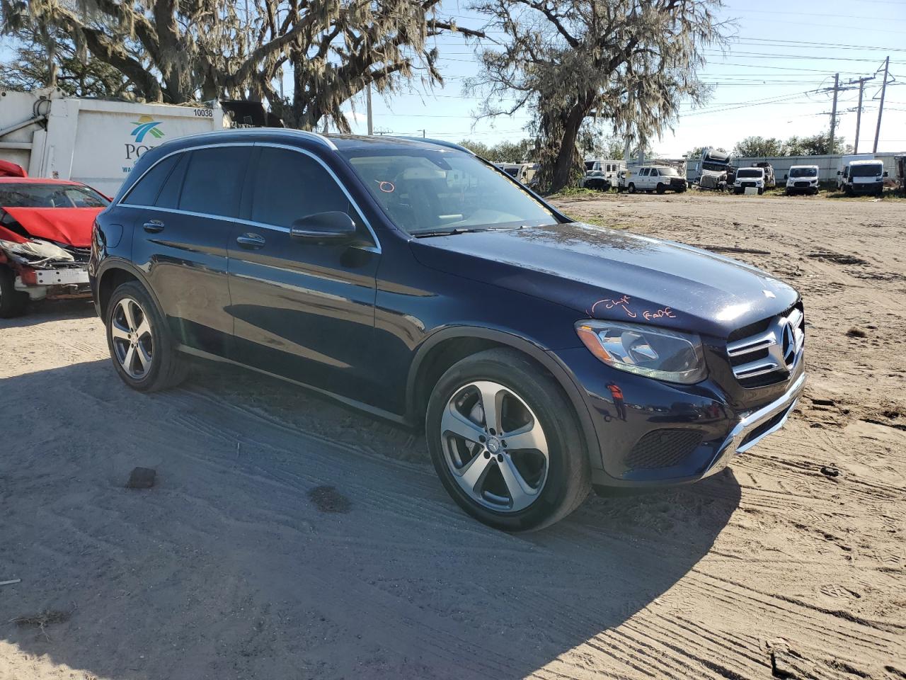 VIN WDC0G4JBXGF054281 2016 MERCEDES-BENZ GLC-CLASS no.4