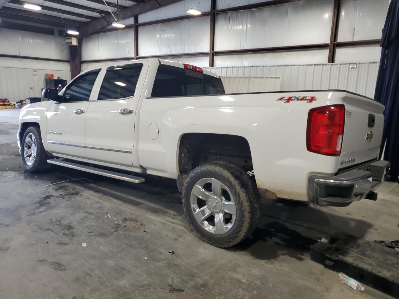 2016 Chevrolet Silverado - Image 2