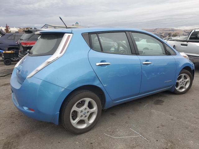  NISSAN LEAF 2014 Синий