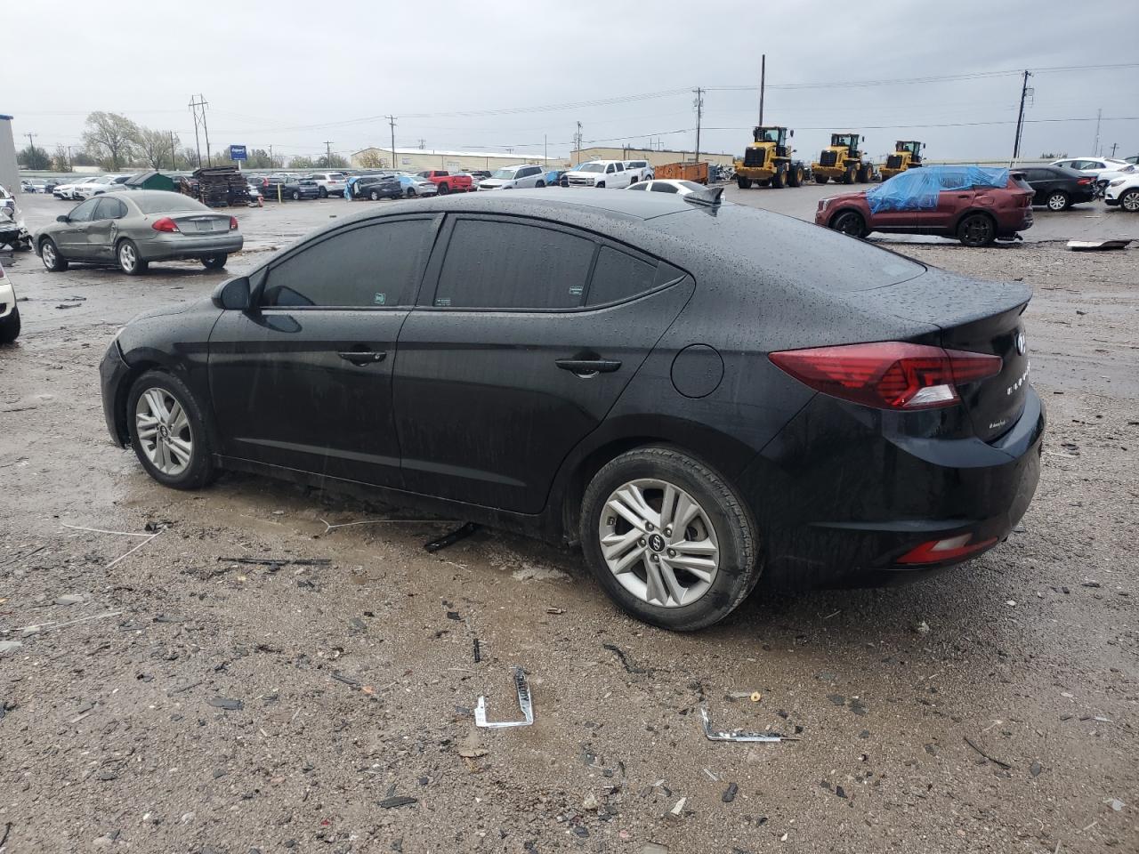 2020 Hyundai Elantra - Image 2